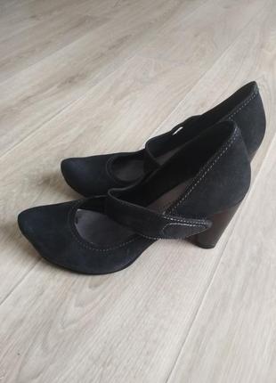 Черные туфли с ремешком carnaby 36р3 фото