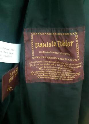 Кожаный тренч daniela tobler4 фото