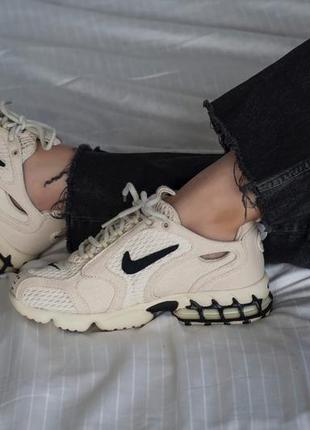 Прекрасні жіночі кросівки nike stussy бежеві