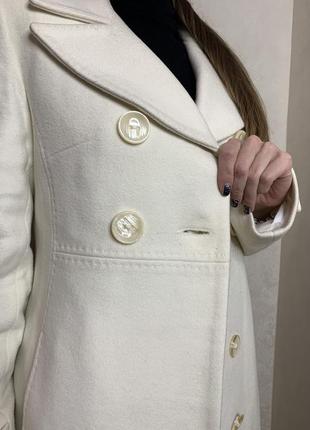 Молочне пальто4 фото