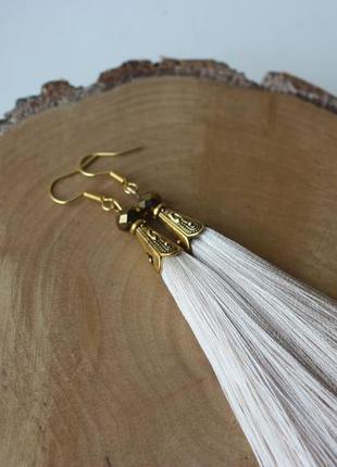 Сережки сережки кисті пензлика кремові нитки довгі модні бохо2 фото