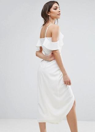 Літня міді сукня від lavish alice з відкритими плечами та поясом4 фото