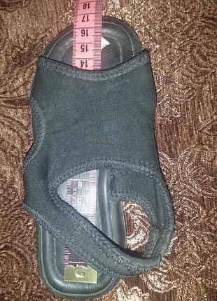 Босоніжки р. 26 5