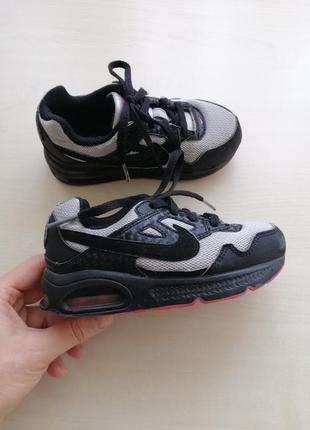 Кроссовки nike air р.8, р.25 для девочки.