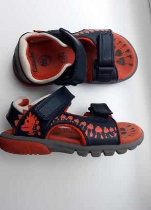 Кожаные босоножки clarks