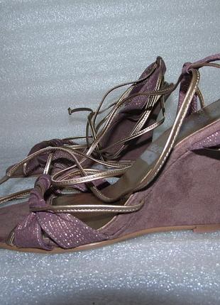 Красивые босоножки на танкетке ~ gorgeous ~ состояние новых р 36-37