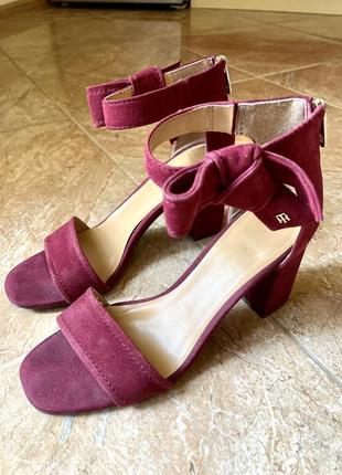 Каблуки tommy hilfiger