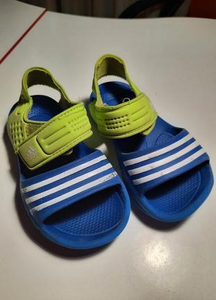 Босоніжки adidas оригінал для хлопчика
