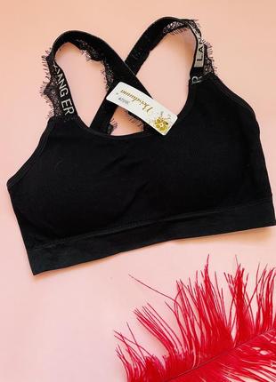 Топ із спинкою навхрест