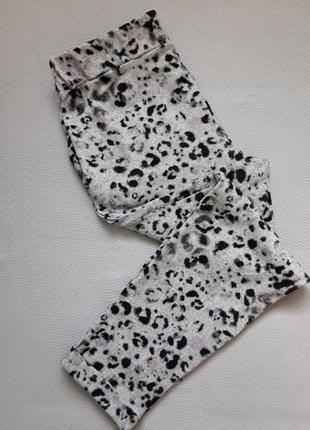 Суперовые трикотажные брюки джоггеры в леопардовый принт высокая посадка батал george4 фото