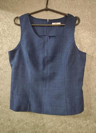 Блузка без рукавів