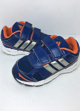 Оригінальні кросівки adidas, p25,5