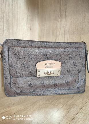 Сумка кроссбоди guess