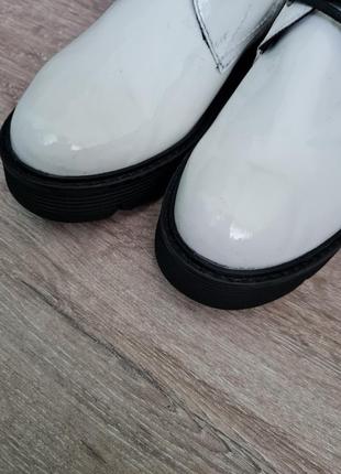 Ботинки высокие кожа сапоги лаковые marco tozzi3 фото