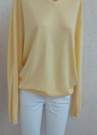 Стильный,мягкий, яркий желтый пуловер большой размер.