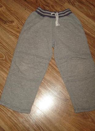 Трикотажные штаны на 2-4 года