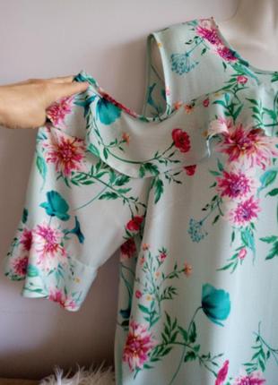 Бирюзовая блуза в цветы, с коротким рукавом, батал, от capsule, р. 24/6xl2 фото