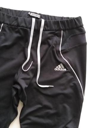 Спортивные капри бриджи тайтсы adidas размер s2 фото