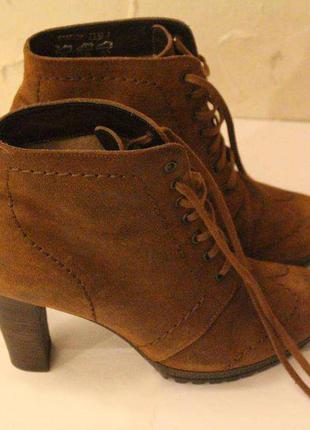 Демисезонные кожаные ботинки\ботильоны на каблуке högl &lt;unk&gt; интертоп3 фото