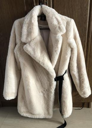 Біла еко - шубка