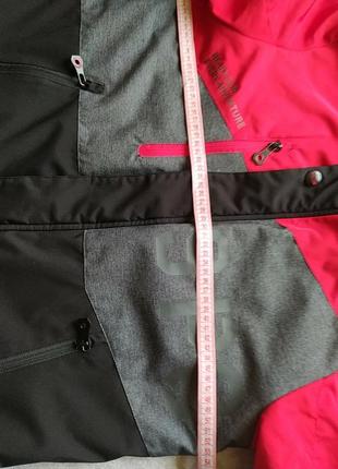 Чорна з крассныи куртка вітровка на весну, дуже класна і кофортная5 фото
