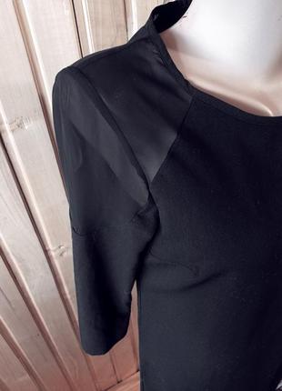 Легеньке чорне плаття. 3