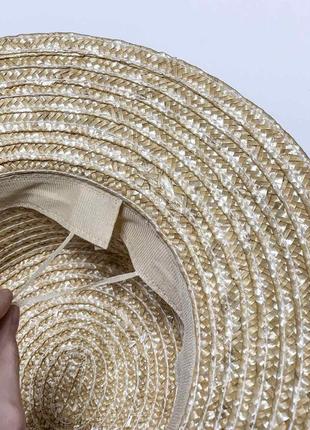 Солом'яний капелюх жіночий канотьє з ланцюжком колір срібло3 фото