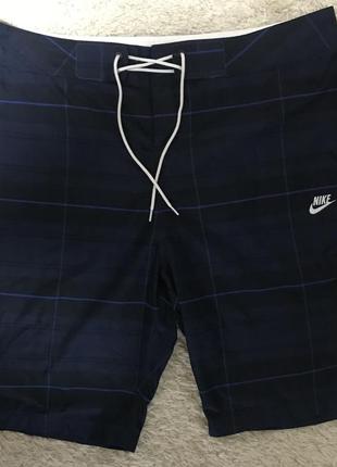 Оригинальные пляжные шорты nike. 34