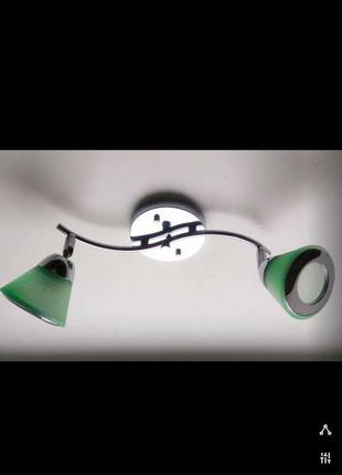 Люстра c поворотными плафонами --- возможен монтаж на стену