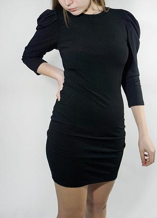 Нереально стильное платье bershka