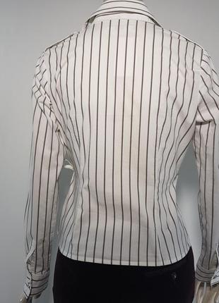Блузка "clothes by h&m" белая в бежево-серую полоску с погонами на запах (швеция).6 фото