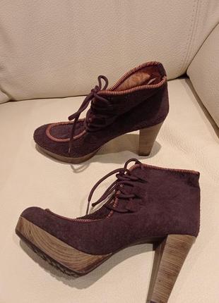 Эксклюзивные кожаные ботинки на шнурках полусапожки на каблуке