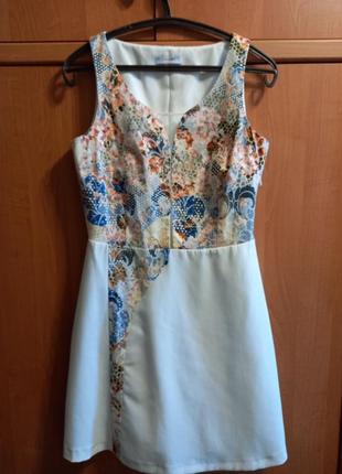 Красивое нарядное платье sassofono