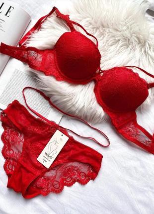 Сексуальный комплект нижнего белья с портупеей ажурный комплект красный комплект2 фото