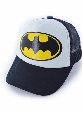 Детская кепка тракер бэтмен (batman) с сеточкой, унисекс белая1 фото