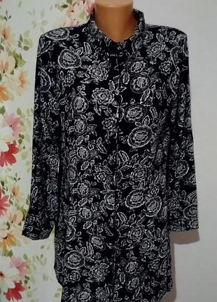 Блуза чорно-білий квітковий принт
