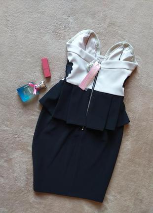 Шикарное плотное платье бюстье с баской и кружевом6 фото