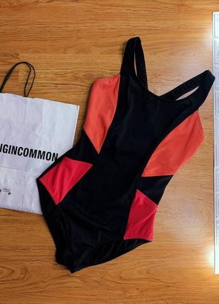 Купальник відрядний