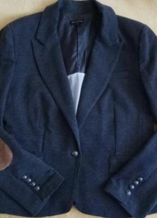 Піджак з лацканами