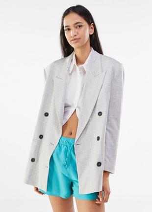 Скидка на новый пиджак bershka
