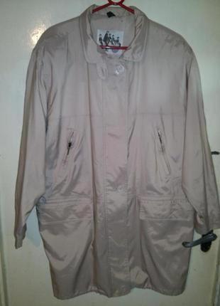 Куртка ветровка косуха-лёгкая,молочно-бежевая,5 карманов,большого размера