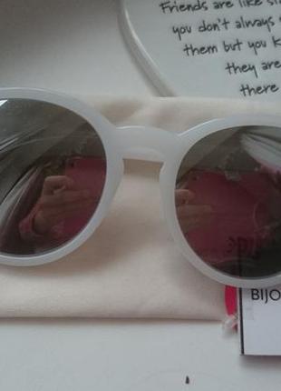 Окуляри сонцезахисних окуляр. привезена з австрії