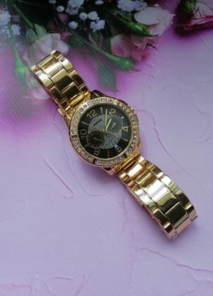 Трендовые женские часы с золотым бра летом и чёрным циферблатом!!!