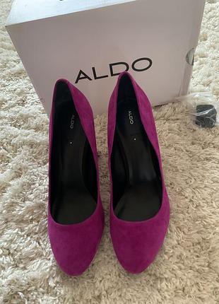 Замшевые туфли aldo, 38 размер, стелька 24,5 см. оригинал5 фото