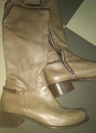 Італія чоботи сап'янці бежеві 40