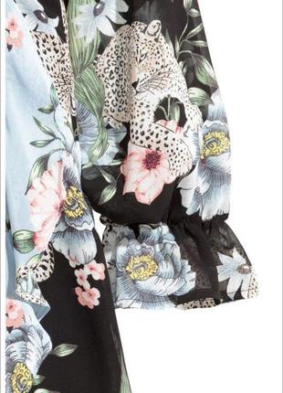 H&m сукню на запах з квітковим принтом і рюшами3 фото
