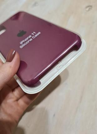 Чехол silicone case на айфон  iphone 112 фото