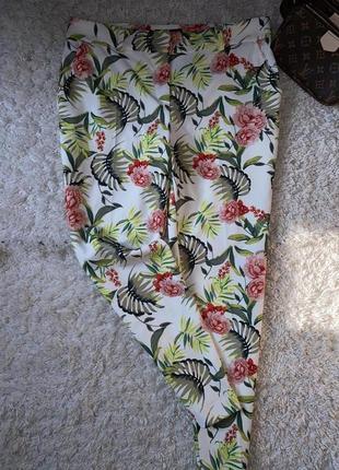 Новые  оригинальные женские брюки с принтом  dorothy perkins3 фото