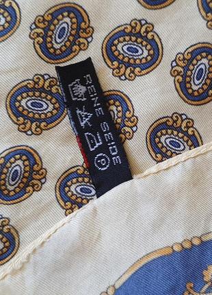 Продается нереально крутой шейный  платочек от natur pur3 фото
