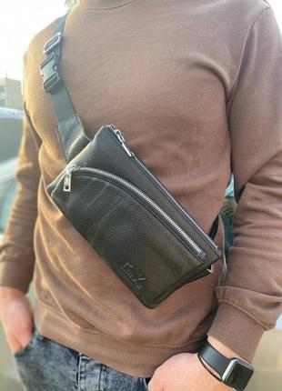 Чоловіча шкіряна сумка-слінг через плечі tiding bag чорна5 фото